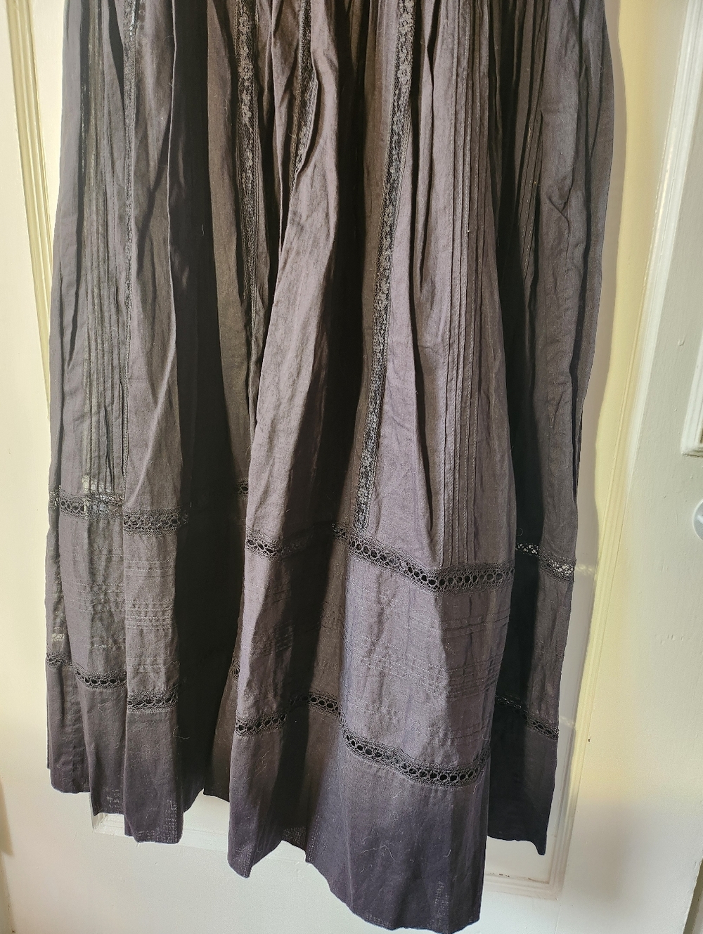Doen Violet Black Midi Dress - Picture 8 of 12